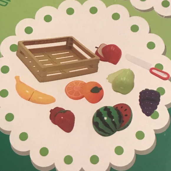 Relist Gourmet Play Garden Fresh Fruit Food Toy With Crate Playset 9 Pieces New - Picture 10 of 12